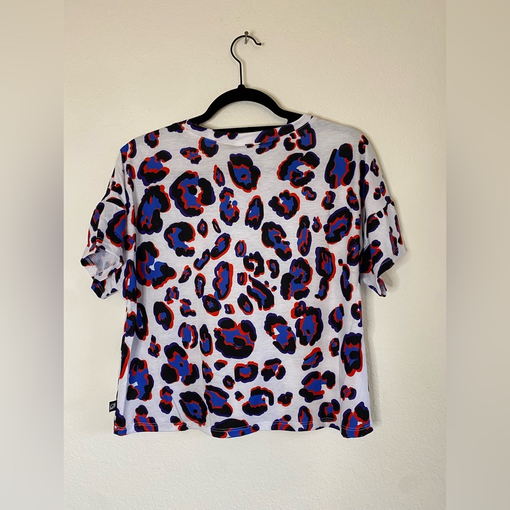 NWT Terez Leopard Print Short Sleeve Top Size X-Small XS - Picture 3 of 4